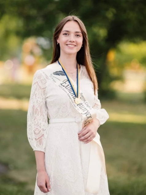 Лучшие выпускники Украины: эти дети сдали мультипредметный тест на 600 баллов